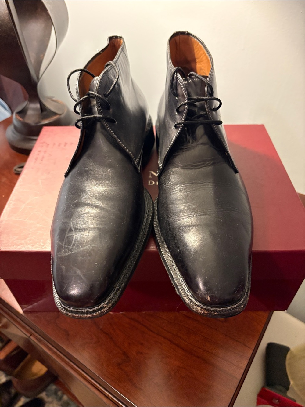 Mezlan Black Leather Men's Chukka Boots